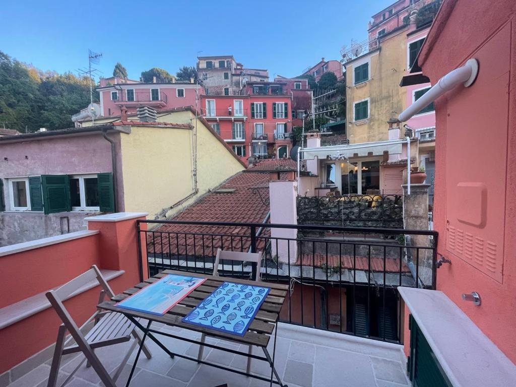 Suite Ventidue - Fronte Mare Lerici Kültér fotó